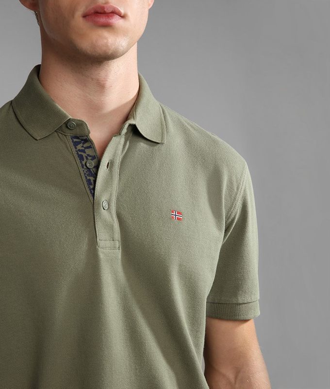 Eolanos 3 green lichen