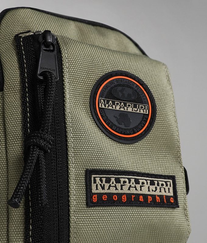 H-voyage crossover green lichen