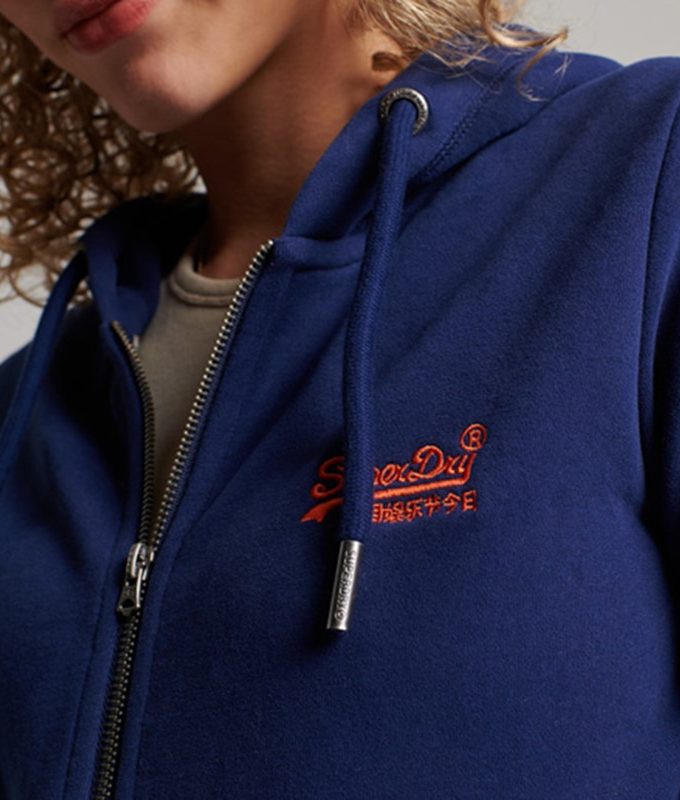 Vintage logo emb ziphood ub*d1