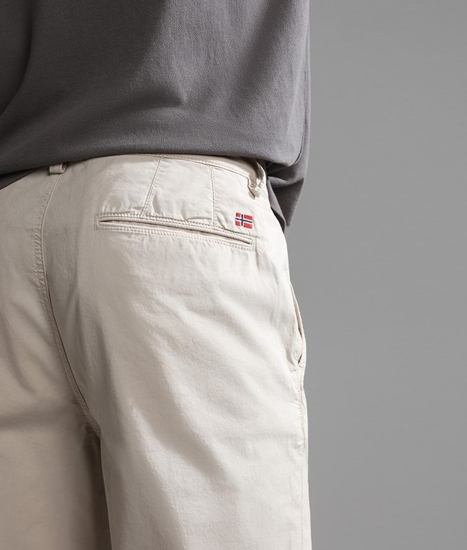 M-puyo sum beige silvr n90