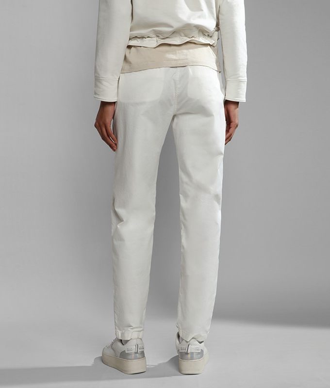 Meridian 5 white whisper